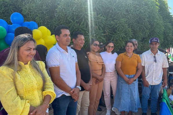 Câmara Municipal participa do desfile de encerramento da Semana da Pátria